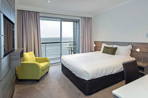 Ozone Hotel - Accommodation Newcastle 3