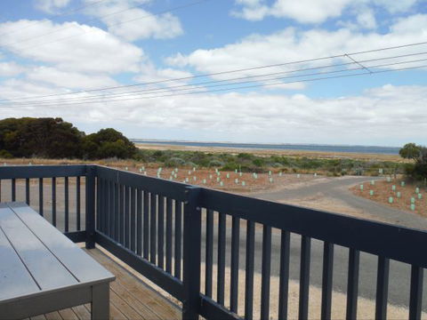 Casa Di Mari - Accommodation Newcastle 3