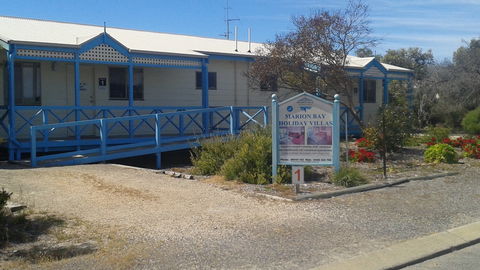 Marion Bay Holiday Villas - Accommodation Newcastle 0