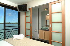 Whitewater Houseboat - Accommodation Newcastle 1