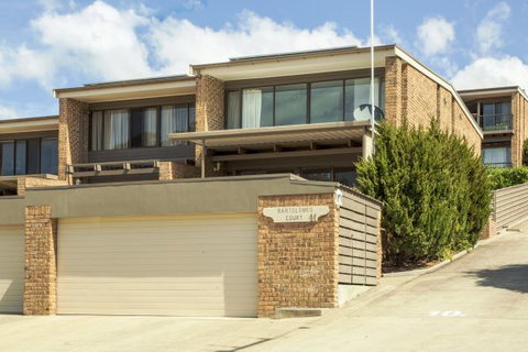 Boston Bay Apartment - Accommodation Newcastle 0