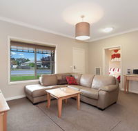 Hamilton Accommodation - Accommodation Newcastle
