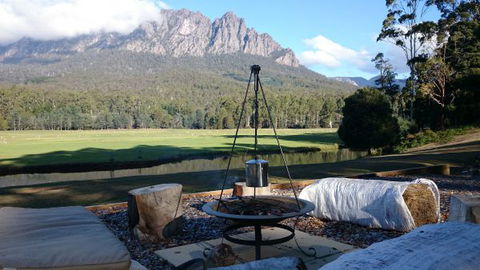 55 Acres Retreat - Accommodation Newcastle 7