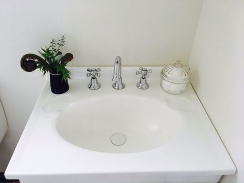 Farm Pod At Twamley Farm - Accommodation Newcastle 14