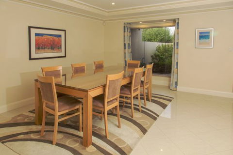 Monterey Waters 27B - Accommodation Newcastle 3