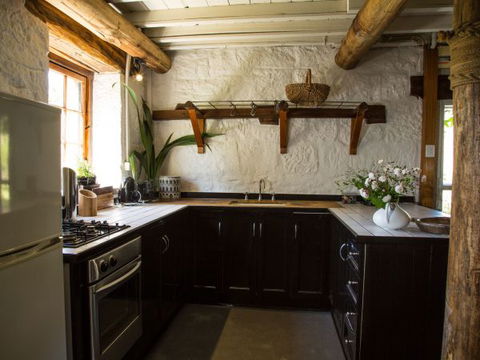 Farm Pod At Twamley Farm - Accommodation Newcastle 1