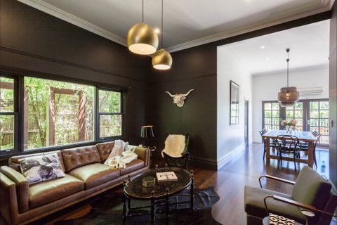 Alchemy House Hepburn - Accommodation Newcastle 0