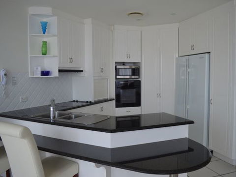 Aquarius Resort - Accommodation Newcastle 8