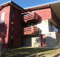 Araluen Lodge - Accommodation Newcastle