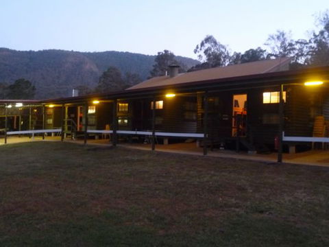 Christmas Creek Cafe` And Cabins - Accommodation Newcastle 0