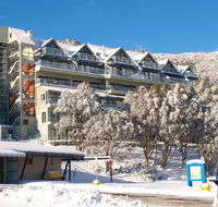 Falls Creek Country Club - Accommodation Newcastle