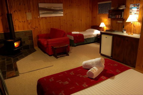 Granite Belt Brewery Retreat - Accommodation Newcastle 1