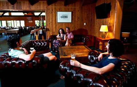 Granite Belt Brewery Retreat - Accommodation Newcastle 7