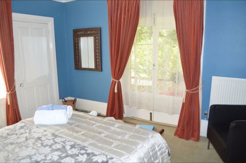 Hawthorn Lodge - Accommodation Newcastle 3