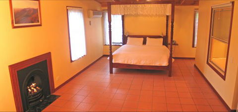 Boronia Peak Villas - Accommodation Newcastle 1