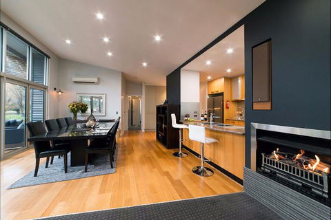 Icon Central Halls Gap - Accommodation Newcastle 1
