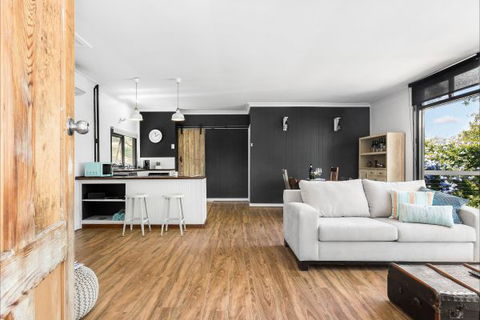 Karawatha Cottages B&B - Accommodation Newcastle 4