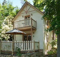 Aldgate Creek Cottage Bed and Breakfast - Accommodation Newcastle
