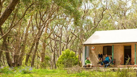 Mount Lofty Cottage YHA - Accommodation Newcastle 1