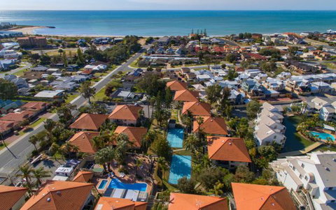 Mandurah Family Resort - Accommodation Newcastle 0