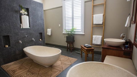 Merewether Beach House  - Accommodation Newcastle 2