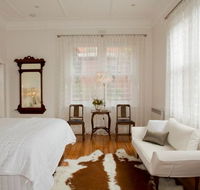 Mollisons - Accommodation Newcastle