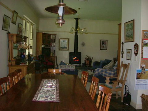 Oliver's White Hill Bed And Breakfast - Accommodation Newcastle 3