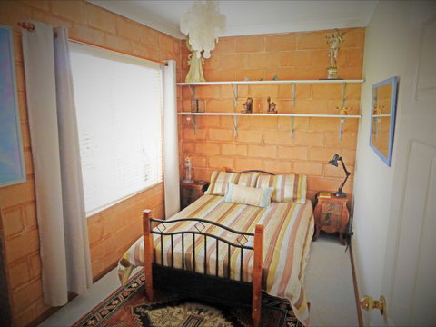 Oriental At Orient Point - Accommodation Newcastle 7