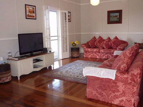 Orangevale At Mount View - Accommodation Newcastle 1