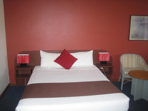 Parkway Motel - Accommodation Newcastle 0