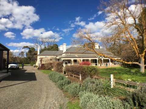 Strathlyn Bed And Breakfast - Accommodation Newcastle 4