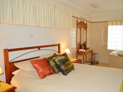 Strathlyn Bed And Breakfast - Accommodation Newcastle 10