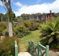 Three Hut Point Waterfront Accommodation