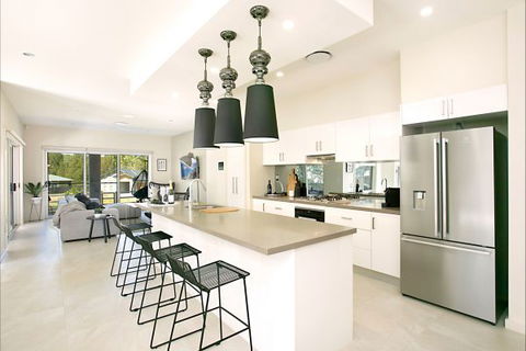 The Grape Escape Hunter Valley - Accommodation Newcastle 0