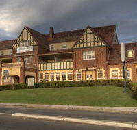 Wallacia Hotel - Accommodation Newcastle
