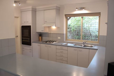 Adelaide Serviced Accommodation - Childers House - Accommodation Newcastle 3