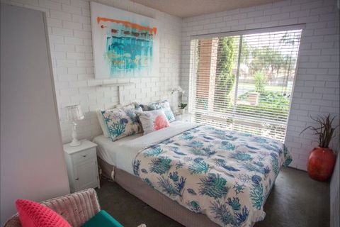 Arlingtons Accommodation - Accommodation Newcastle 1