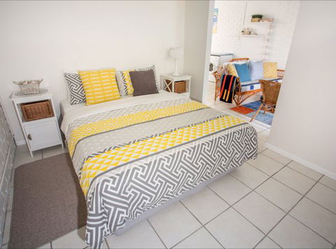 Arlingtons Accommodation - Accommodation Newcastle 7