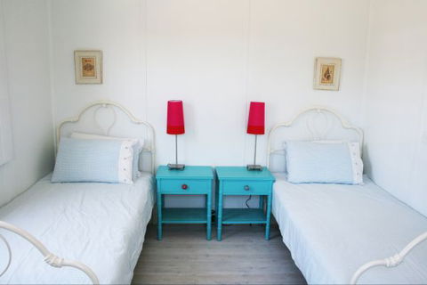 Atlantis Seafarers Cottage - Accommodation Newcastle 6