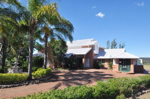 Beggars Bridge Homestead - Accommodation Newcastle 0