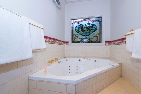 Bendigo Cottages Bed And Breakfast - Accommodation Newcastle 2