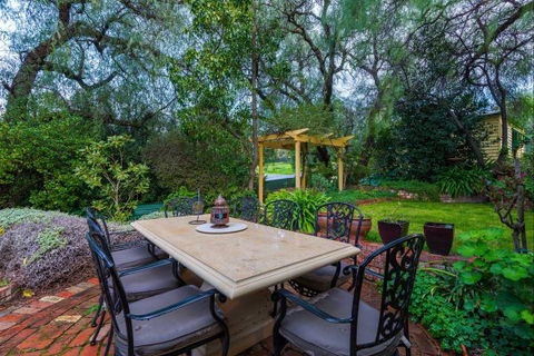Bendigo Cottages Bed And Breakfast - Accommodation Newcastle 3