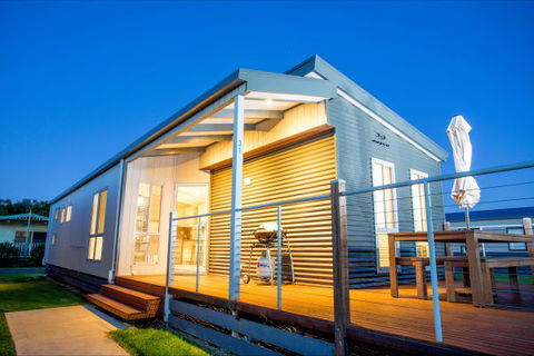 BIG4 Hopkins River Holiday Park - Accommodation Newcastle 1