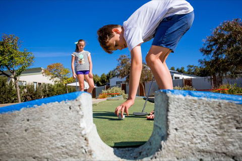 BIG4 Hopkins River Holiday Park - Accommodation Newcastle 8