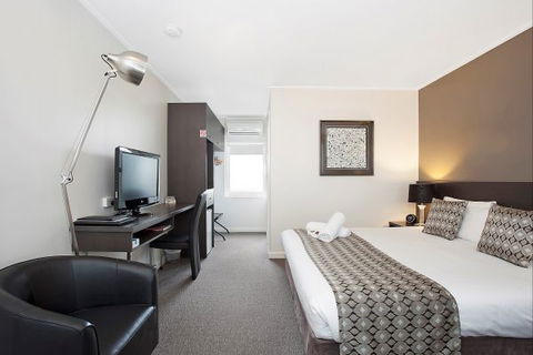 Comfort Inn Western - Accommodation Newcastle 2