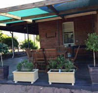Corryong Holiday Cottages - Sportsview - Accommodation Newcastle