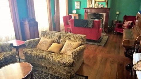 Crown And Anchor Inn - Accommodation Newcastle 3