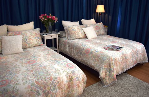 Cutmore Cottages Bed And Breakfast - Accommodation Newcastle 4