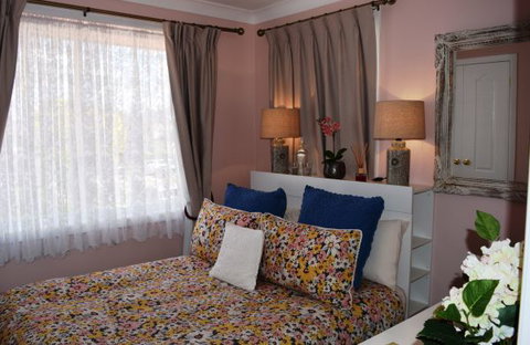 Cutmore Cottages Bed And Breakfast - Accommodation Newcastle 5