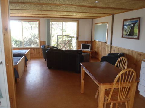 Guy's Cross Farm Cottage - Accommodation Newcastle 2